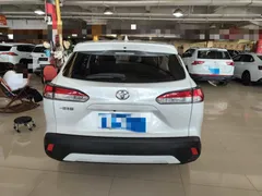 2023 Toyota Corolla Cross 2.0L CVT Luxury, белый — фото 10