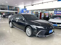 2023 Toyota Camry 2.0G Luxury, чёрный — фото 3