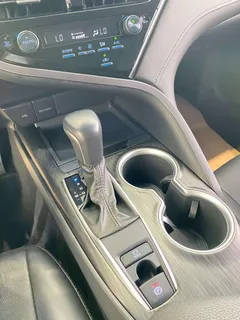 2023 Toyota Camry 2.0G Luxury, чёрный — фото 5