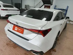 2023 Toyota Avalon 2.0L CVT Luxury, белый — фото 3