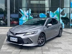 2021 Toyota Camry 2.5G Luxury — фото 1
