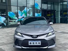 2021 Toyota Camry 2.5G Luxury — фото 2