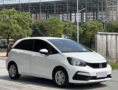 2021 Honda Fit 1.5L CVT, белый — фото 3