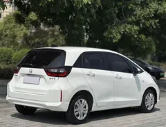2021 Honda Fit 1.5L CVT, белый — фото 11