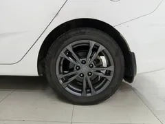 2021 Changan Eado DT 1.6L AT Luxury, белый — фото 16