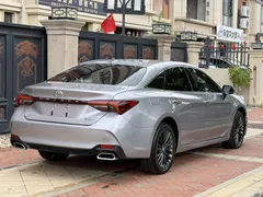 2022 Toyota Avalon 2.0L XLE Premium — фото 2