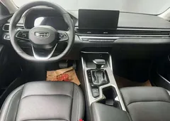 2022 Geely Emgrand 4th Gen 1.5L CVT Premium, белый — фото 4