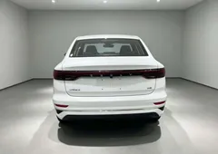 2022 Geely Emgrand 4th Gen 1.5L CVT Premium, белый — фото 7