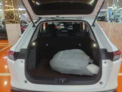 2023 Honda Vezel 1.5L CVT Elite, белый — фото 17