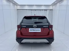 2022 Toyota Yaris L Zhixuan X 1.5L CVT Luxury Plus, красный — фото 5