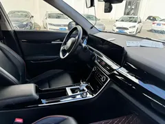 2023 Kia Seltos 1.5L IVT Luxury, белый — фото 7