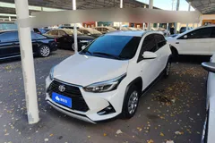 2022 Toyota Yaris L Zhixuan X 1.5L CVT Leading Plus, белый — фото 1