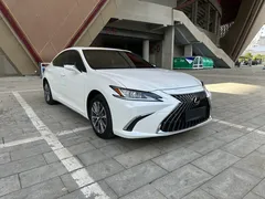 2022 Lexus ES 200 Excellence, белый — фото 3