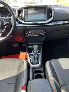 2021 Kia Yipao 1.4L CVT Sunroof, жёлтый — фото 12