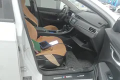 2021 Geely Emgrand UP 1.5L CVT Luxury, белый — фото 4