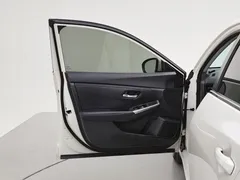 2022 Nissan Sylphy 1.6L XL CVT Enjoy, белый — фото 21