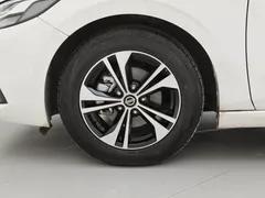 2022 Nissan Sylphy 1.6L XL CVT Enjoy, белый — фото 25