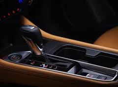 2023 Nissan Sylphy 1.6L CVT, красный — фото 7