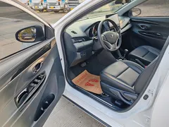 2022 Toyota Yaris L Zhixuan 1.5L CVT Luxury Plus, белый — фото 3