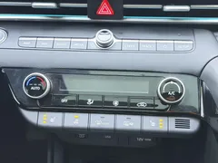 2023 Hyundai Elantra 1.5L CVT TOP Flagship — фото 11