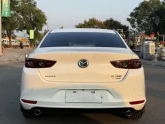 2022 Mazda Mazda3 2.0L AT, белый — фото 3