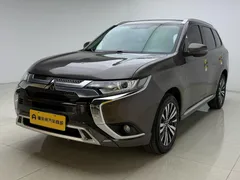 2021 Mitsubishi Outlander 2.0L 2WD 5-seat — фото 1