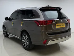 2021 Mitsubishi Outlander 2.0L 2WD 5-seat — фото 5