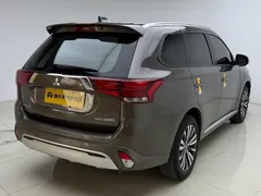2021 Mitsubishi Outlander 2.0L 2WD 5-seat — фото 7