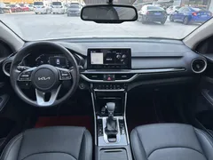 2021 Kia Cerato 1.5L CVT Fashion, белый — фото 17