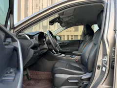 2022 Toyota RAV4 2.0L CVT 2WD Urban — фото 7