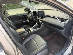 2022 Toyota RAV4 2.0L CVT 2WD Urban — фото 10