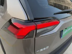 2022 Toyota RAV4 2.0L CVT 2WD Urban — фото 22