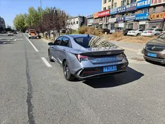 2023 Hyundai Elantra 1.5L CVT GLX Elite, синий — фото 4