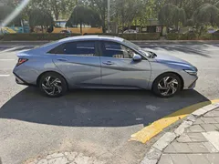 2023 Hyundai Elantra 1.5L CVT GLX Elite, синий — фото 7