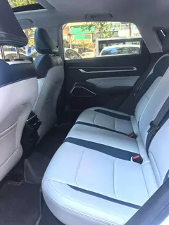 2022 Geely Emgrand 1.5L CVT Elite 4th Gen, белый — фото 5