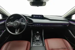 2023 Mazda Mazda3 2.0L AT, белый — фото 11