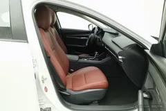 2023 Mazda Mazda3 2.0L AT, белый — фото 19