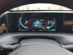 2021 Changan Eado PLUS 1.6L GDI MT Elite, белый — фото 28