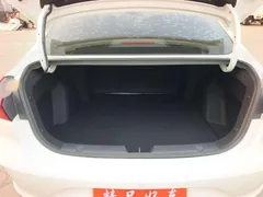 2021 Changan Eado PLUS 1.6L GDI MT Elite, белый — фото 29