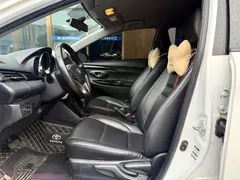 2022 Toyota Yaris L Zhixuan 1.5L CVT Luxury Plus, белый — фото 6