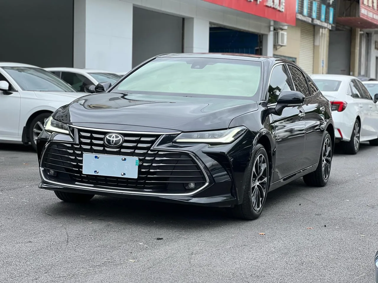 2023 Toyota Avalon 2.0L CVT Luxury