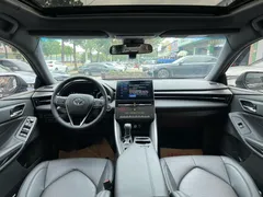 2023 Toyota Avalon 2.0L CVT Luxury, чёрный — фото 5