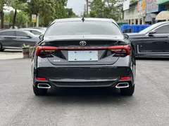 2023 Toyota Avalon 2.0L CVT Luxury, чёрный — фото 8