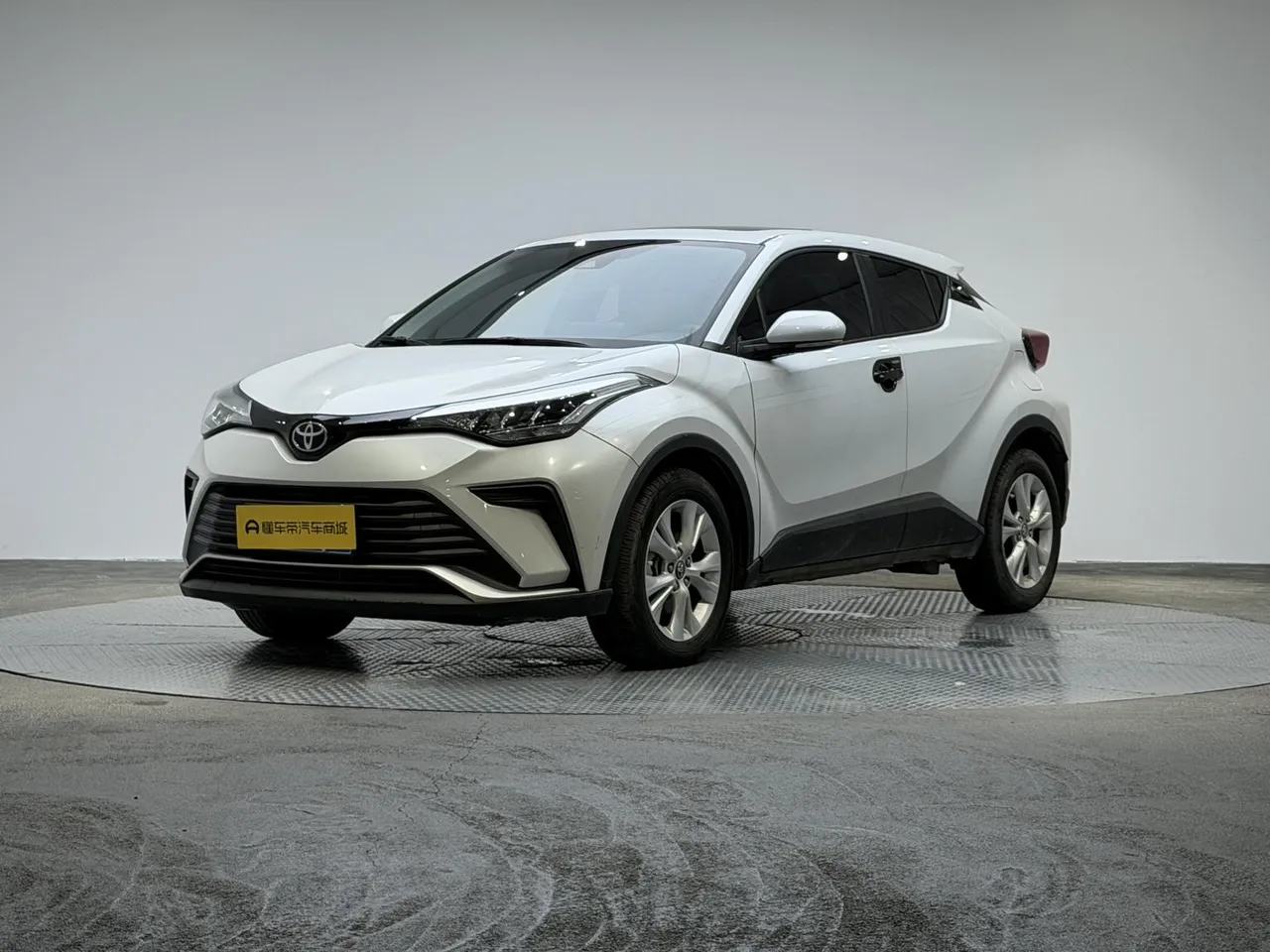 2021 Toyota IZOA 2.0L