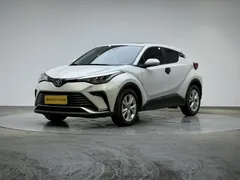 2021 Toyota IZOA 2.0L, белый — фото 1