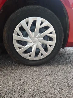 2021 Toyota Vios 1.5L CVT, красный — фото 8