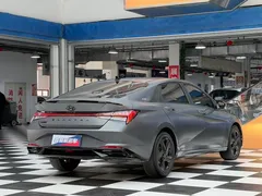 2022 Hyundai Elantra 1.5L CVT 20th SE 20th Anniversary — фото 20