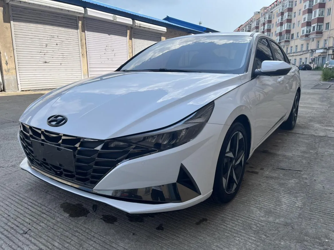 2022 Hyundai Elantra 1.5L CVT GLX Elite