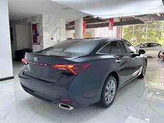 2021 Toyota Avalon 2.5L Luxury, чёрный — фото 7