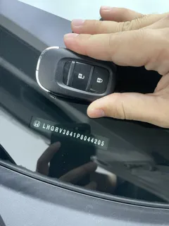 2023 Honda Vezel 1.5L CVT Tech, белый — фото 17